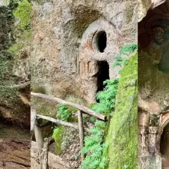Cascata e grotte scavate nella roccia, con affreschi antichi, nel suggestivo eremo di Ischia di Castro.