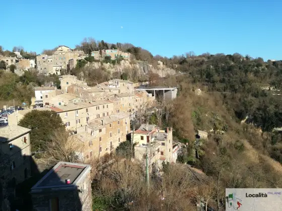 Calcata: la storia che non ti aspetti del borgo sospeso